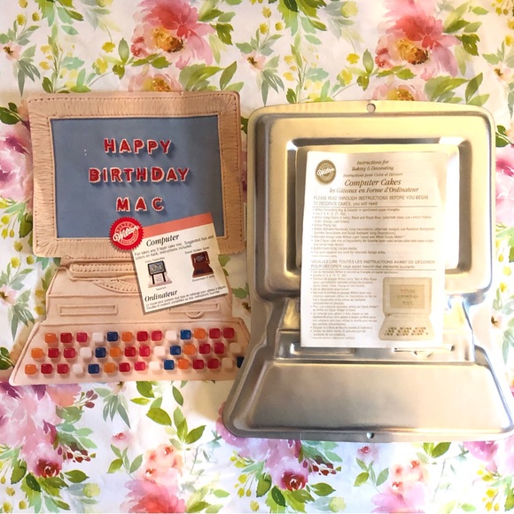 COMPUTER CAKE PAN by Wilton - Picture 4 of 9